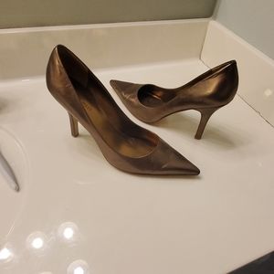 Nine West pumps